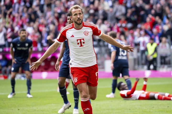 Kane lập kỷ lục chưa từng có, đưa Bayern trở lại vị trí quen thuộc