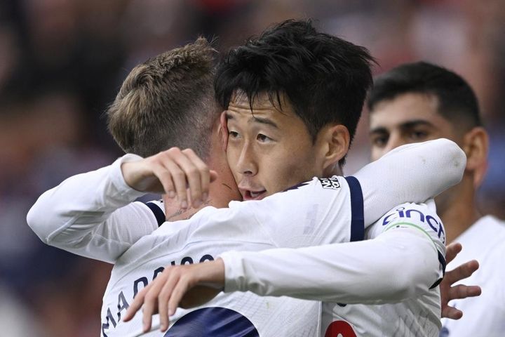 Kết quả vòng 6 Ngoại hạng Anh: Arsenal và Tottenham hòa kịch tính