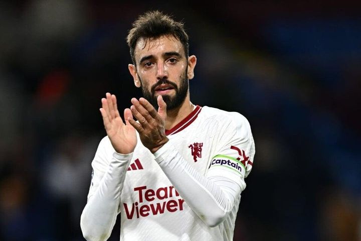 Bruno Fernandes ghi bàn, Man Utd chật vật thắng đội cuối bảng
