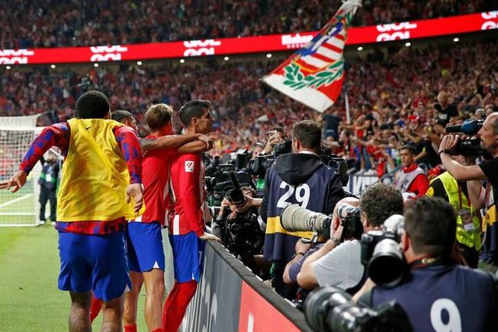 Thất bại tại derby Madrid, Real mất luôn vị trí đầu bảng La Liga