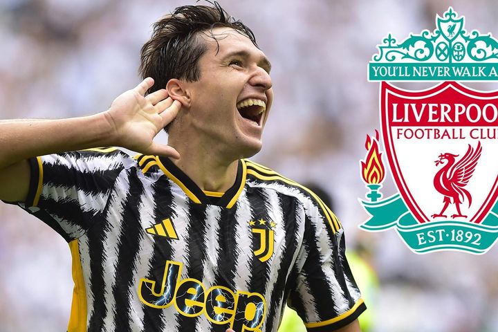 Liverpool mua Chiesa thay thế Salah