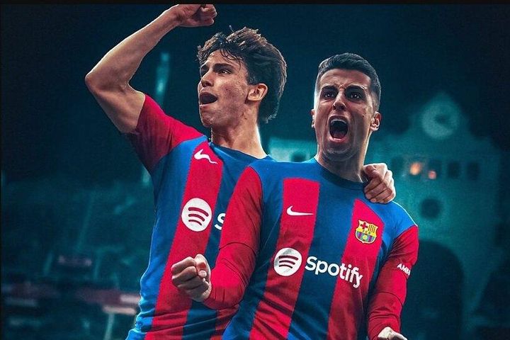 Hai 'cậu Joao' đã thay đổi như thế nào kể từ khi chuyển đến Barca?