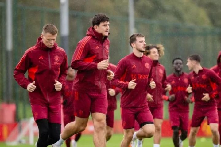 MU đón tin vui: Hai SAO lớn trở lại cho Ten Hag, sẵn sàng đấu Crystal Palace