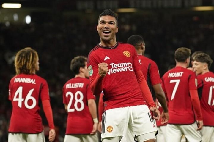 Man.United khởi đầu hành trình bảo vệ Cúp Liên đoàn ấn tượng