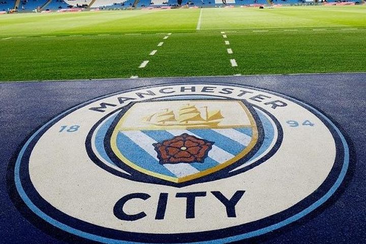Man City: Giấc mơ cú ăn 4 có thành hiện thực?