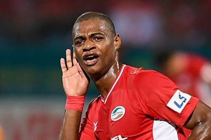 Cựu Vua phá lưới V.League bất ngờ tái hợp CLB Viettel