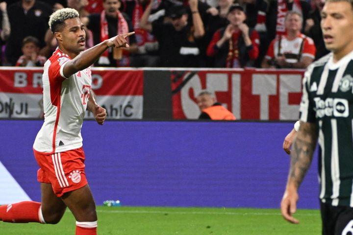 MU theo đuổi Gnabry, Chelsea lấy Theo Hernandez